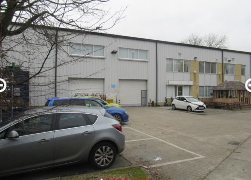 Industrial unit for sale in Wimbledon