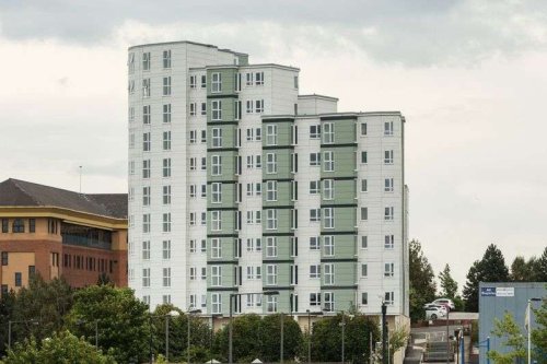 Apartment for sale at auction in Barnsley