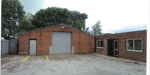 Self-contained factory/warehouse for sale in Kirkby In Ashfield