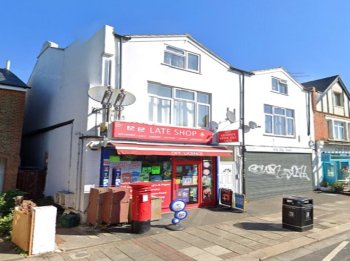 Unbroken freehold investment for sale in Twickenham