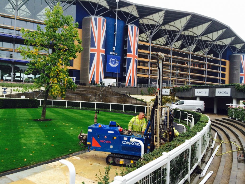 Parade-ring-drilling.jpg