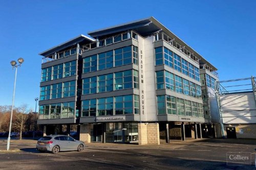 Modern office building for sale in Livingston