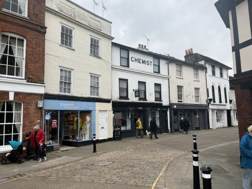 Retail / residential building investment for sale in Romsey