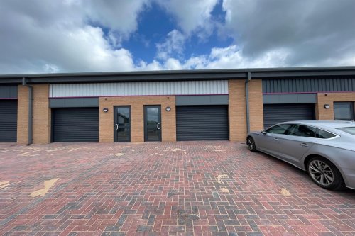 Business units for sale or to let in Blackburn