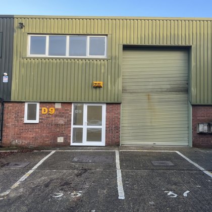 Refurbished warehouse / industrial unit for sale or to let in Kemsing