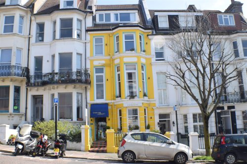 Guest house for sale in Brighton