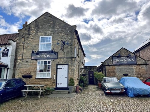 Public house for sale or to let in Thirsk