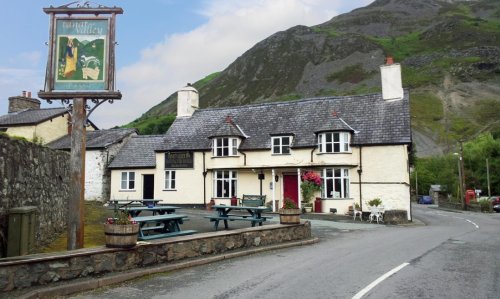 Pub for sale or to let in Oswestry