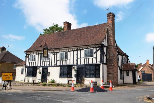 Public house for sale or to let in Chelmsford