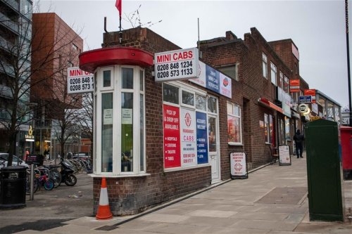 Cafe & premises for sale in Hayes