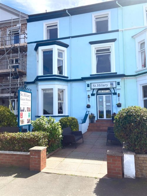 Guesthouse for sale in Llandudno