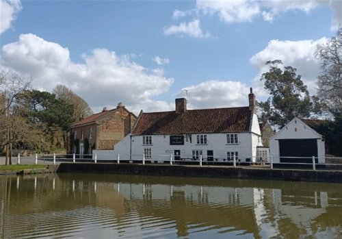 Village pub and restaurant for sale in King's Lynn