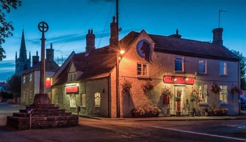 Pub & Restaurant for sale or to let in Digby