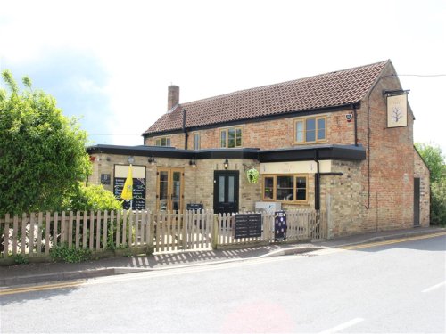 Renovated pub and restaurant for sale in Ely