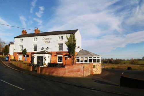 Canalside dining pub for sale in Oswestry