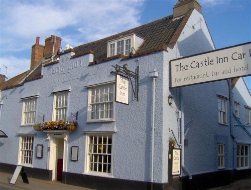 Pub and restaurant for sale or to let in Bungay, Suffolk