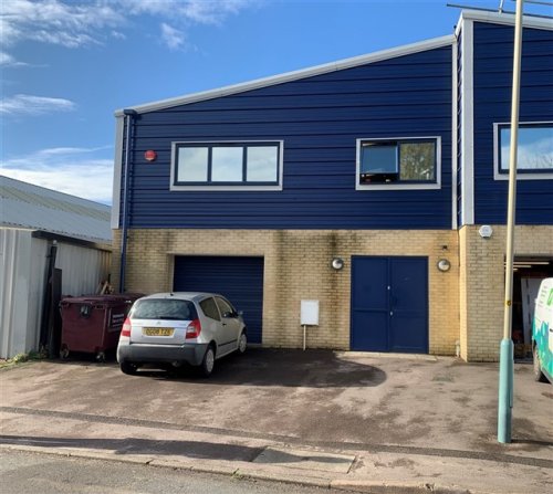 Industrial/warehouse unit for sale or to let in Cheltenham