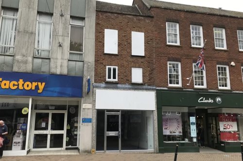 Prime retail investment property for sale or to let in Gloucester