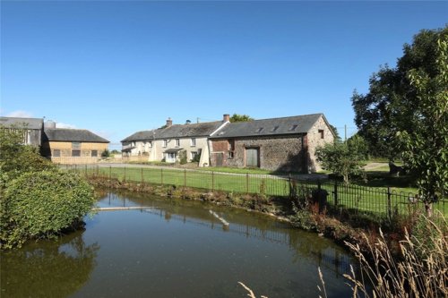 Farmhouse with land for sale in Holsworthy