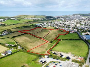 Farmland for development for sale in Bude