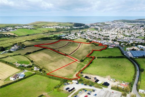 Farmland for development for sale in Bude