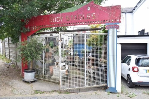 Garden centre / yard for sale in Walthamstow