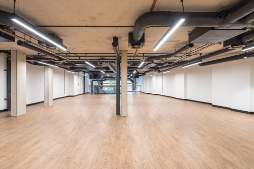 Self contained office premises for sale in London