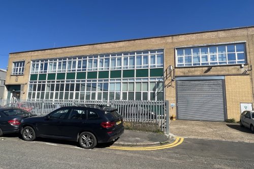 Warehouse for sale / to let in Leyton