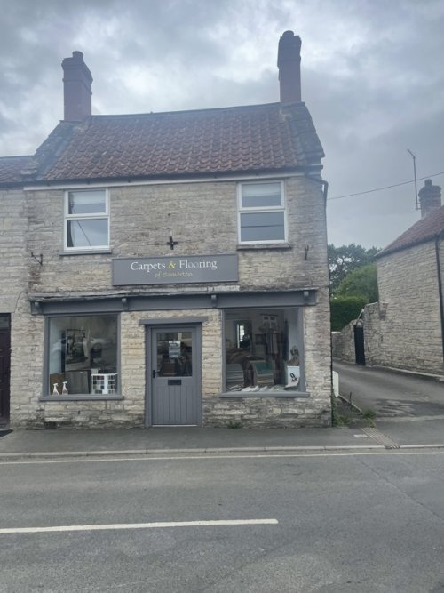 Commercial investment property for sale in Somerton