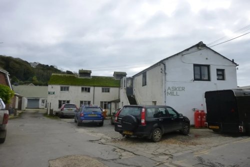 Industrial building for sale in Bridport